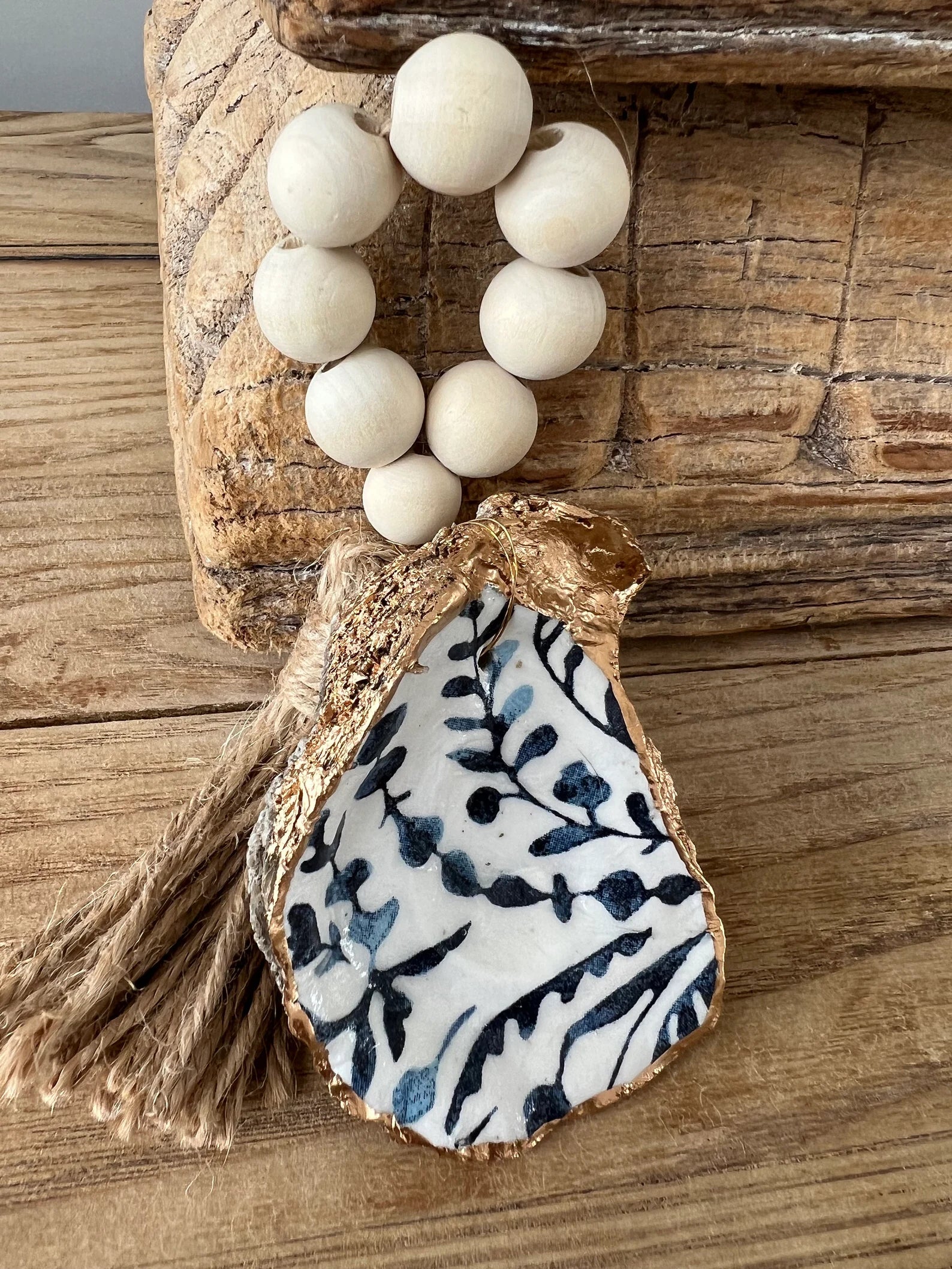 Beachy coastal wedding Serena Lily inspired oyster napkin ring