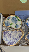 Bulk luxury Beachy wedding favors discounted. Blue & White Floral shell gift trinket dish.