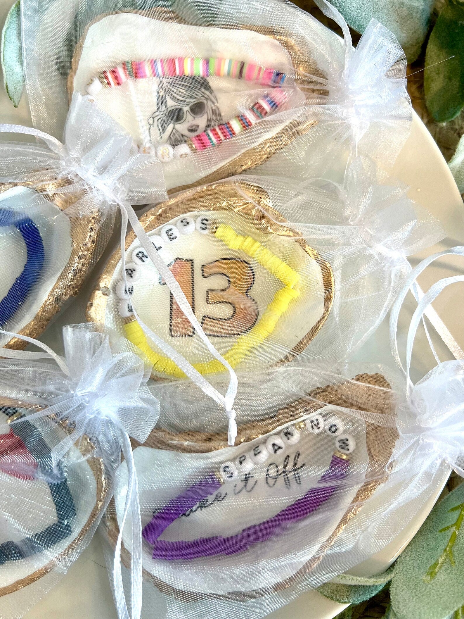 Birth-tay party favor shell dish. Swiftie Shell Ring Dish favor birthtay party