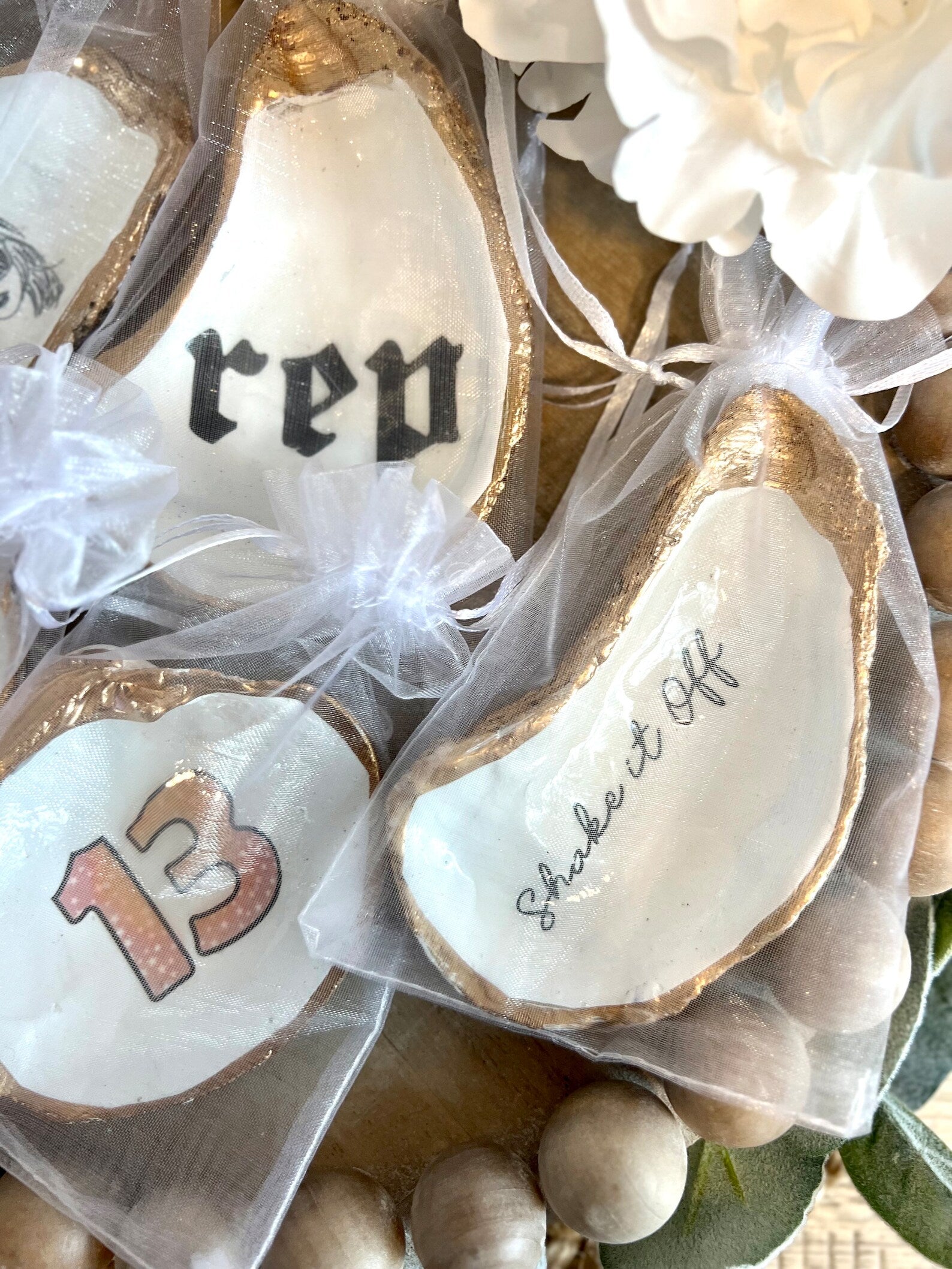 Birth-tay party favor shell dish. Swiftie Shell Ring Dish favor birthtay party