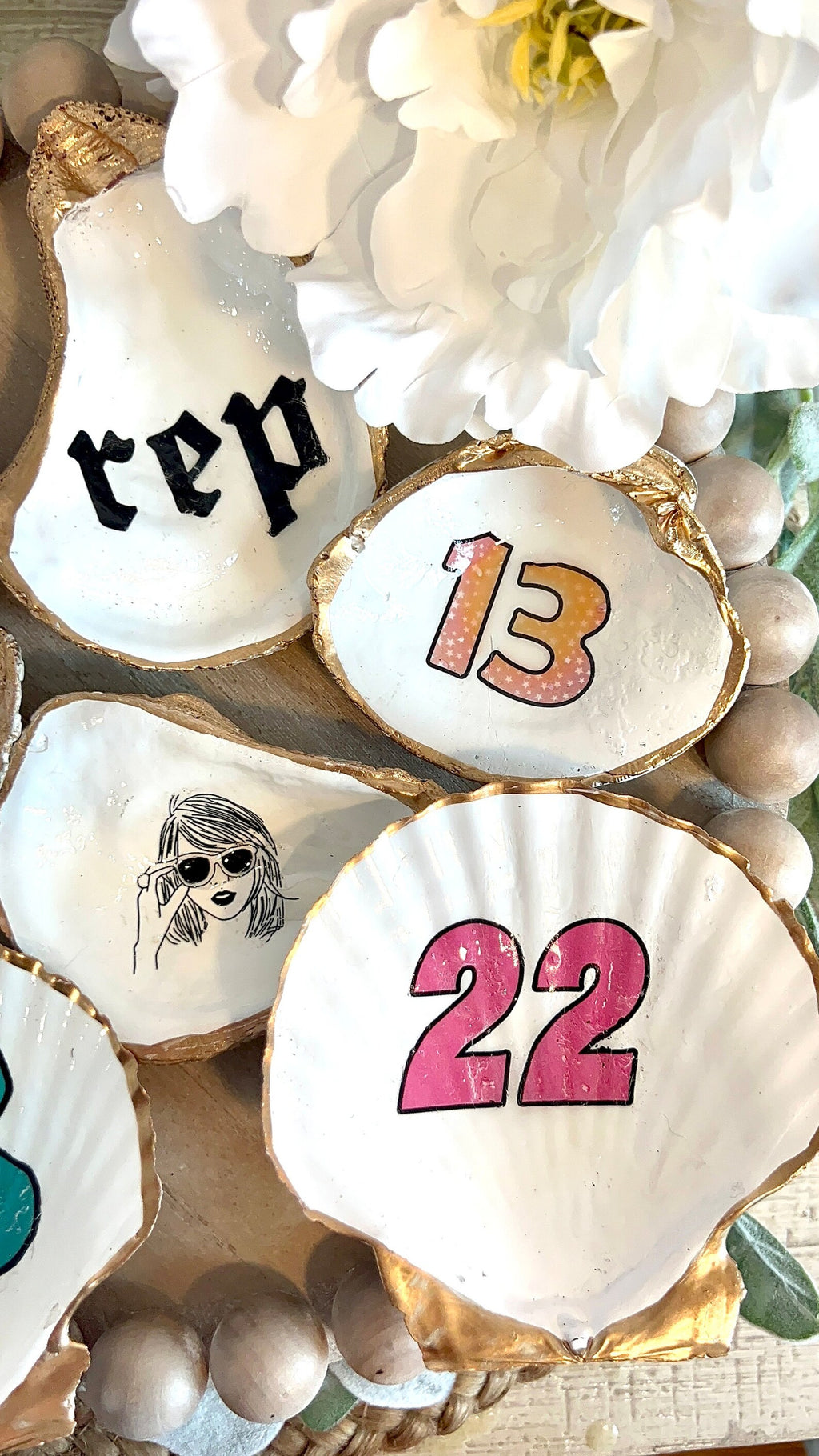 Birth-tay party favor shell dish. Swiftie Shell Ring Dish favor birthtay party