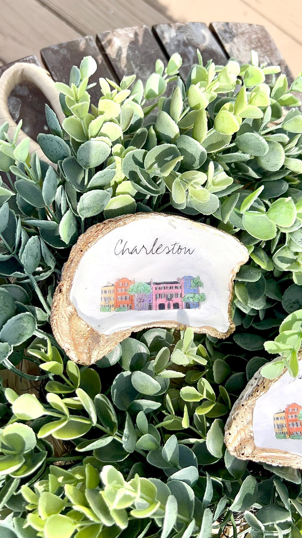 College of Charleston dorm room decor idea oyster ring dish