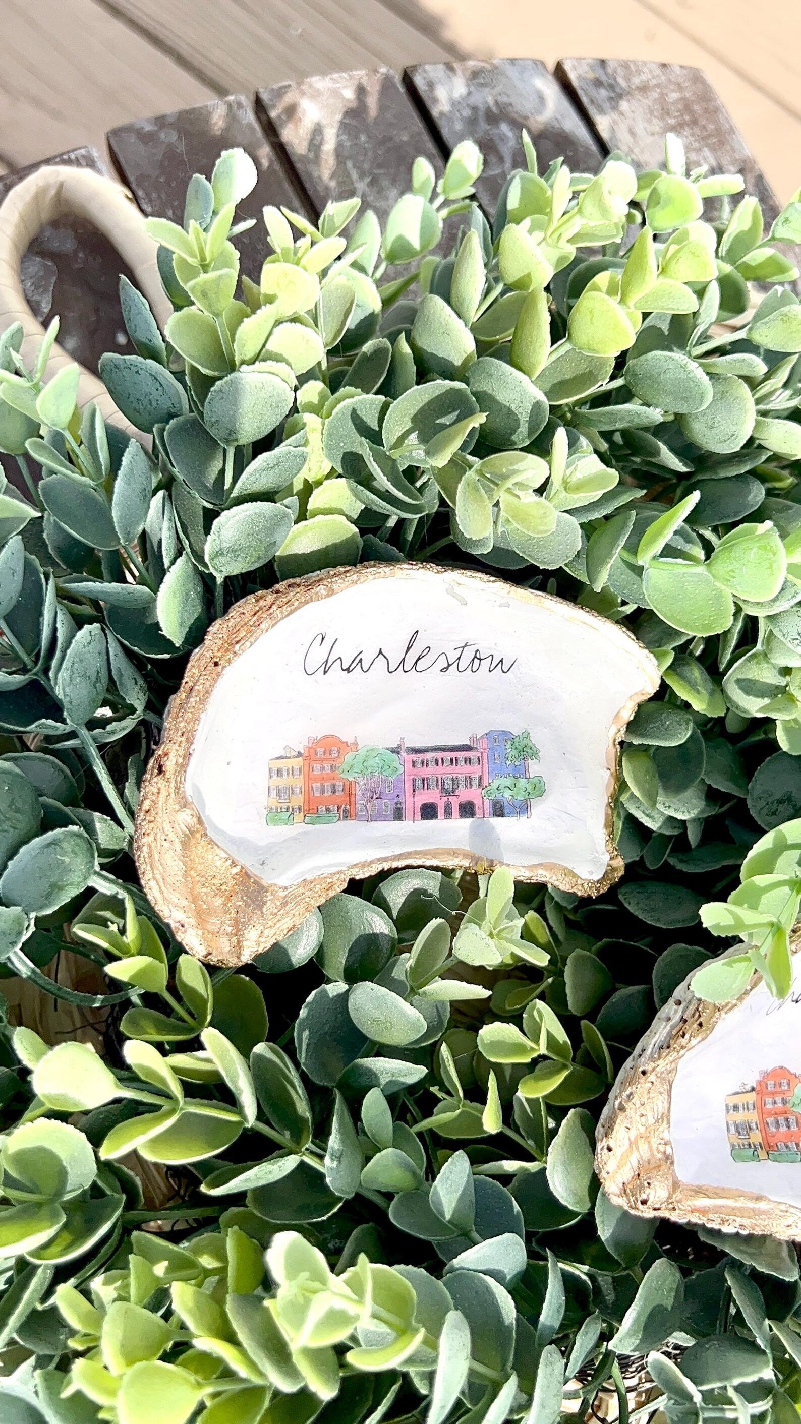 College of Charleston dorm room decor idea oyster ring dish