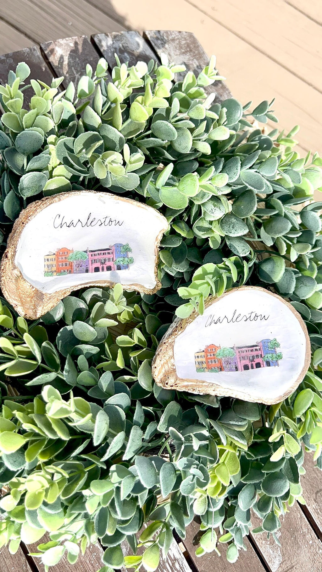 College of Charleston dorm room decor idea oyster ring dish