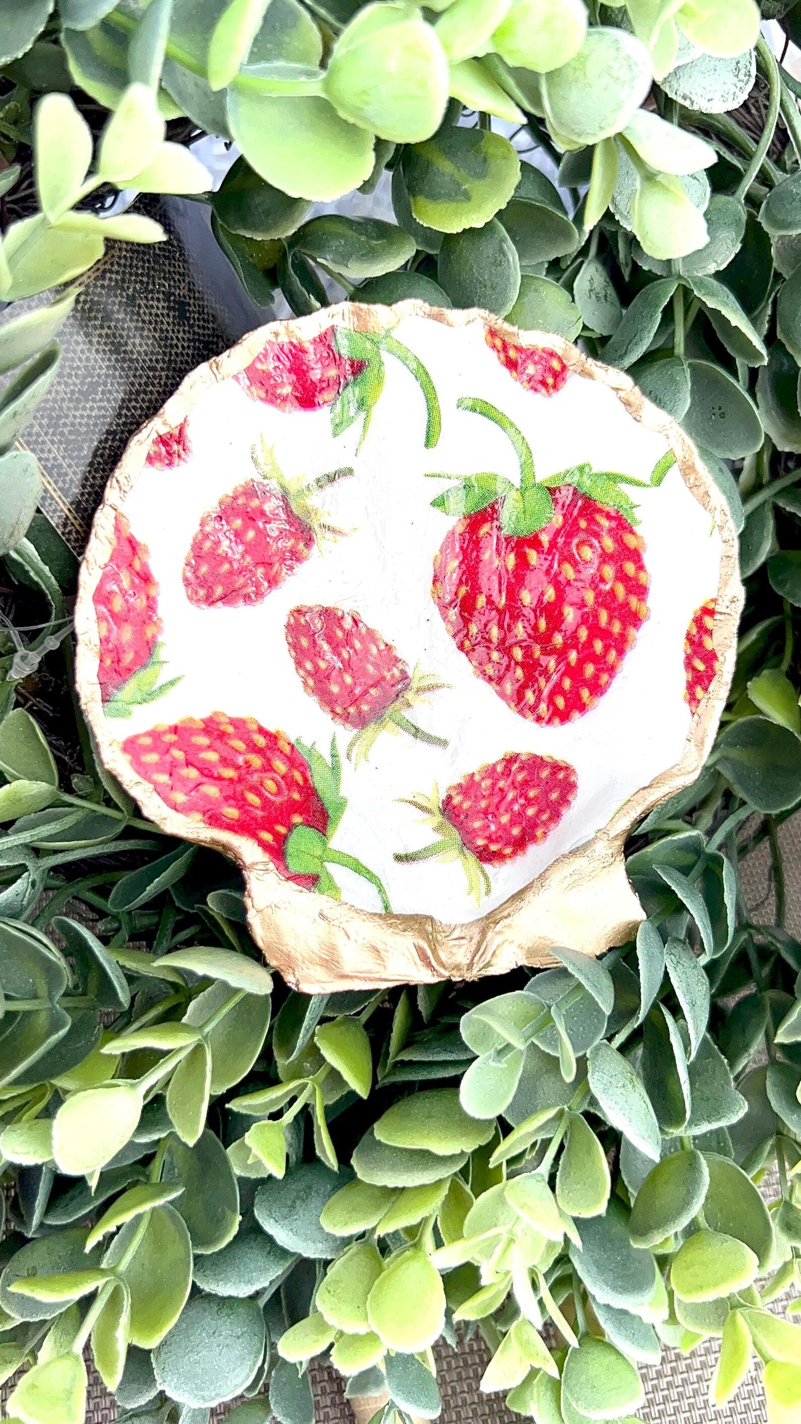 Strawberry Shell Dish. Strawberry ring dish. Strawberry decor idea