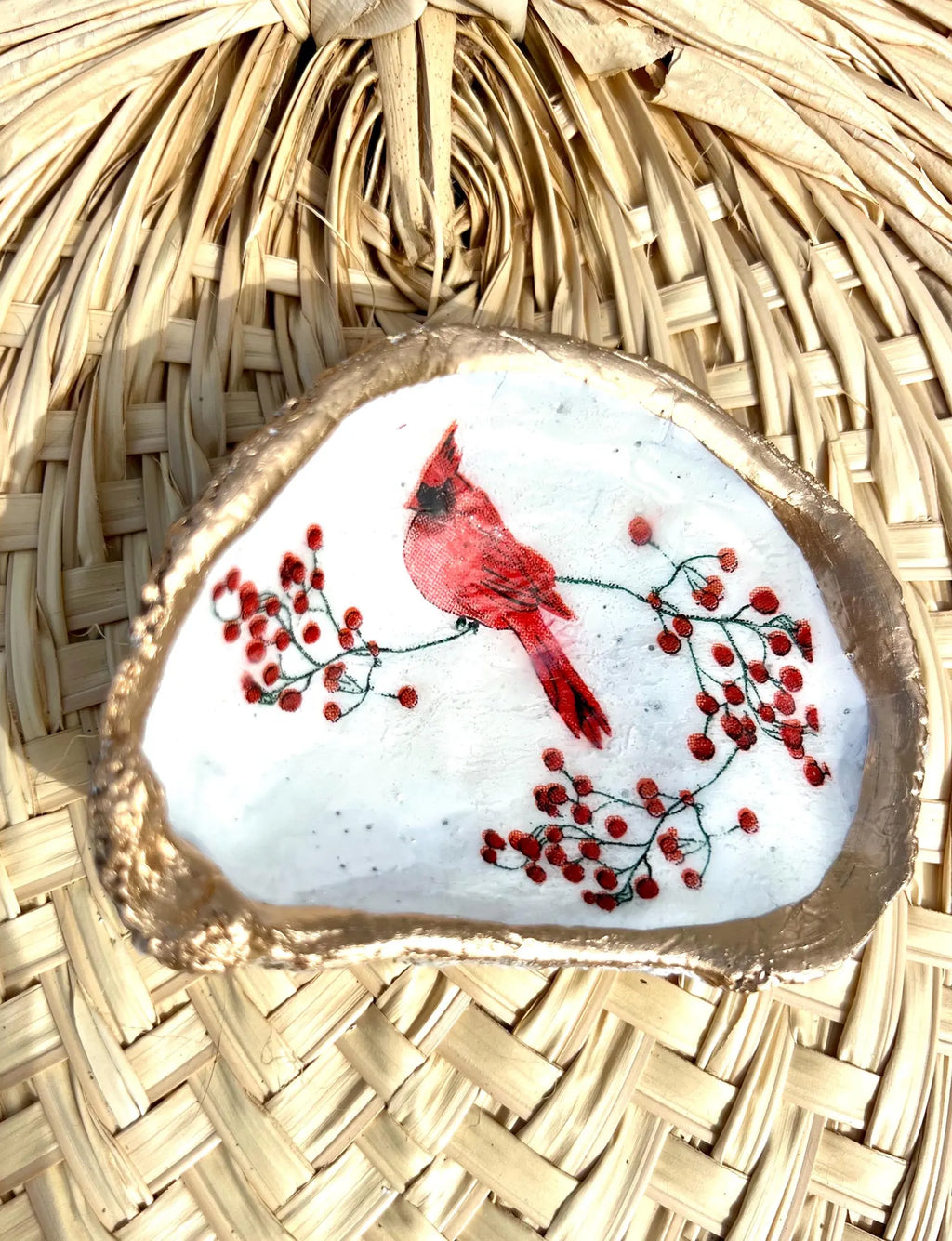 Cardinal Shell Jewelry Dish Memorial Gift. Red Cardinal ring dish funeral favor idea.