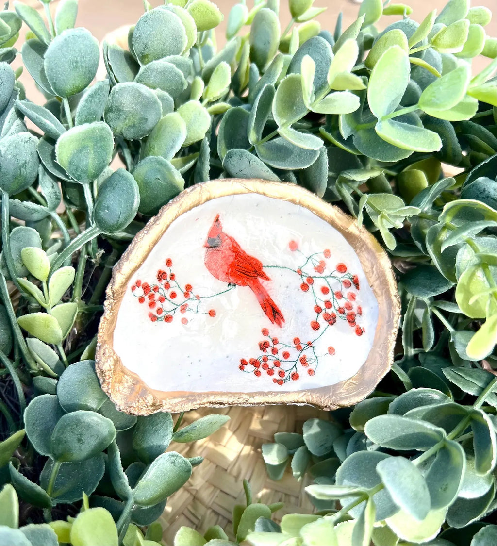 Cardinal Shell Jewelry Dish Memorial Gift. Red Cardinal ring dish funeral favor idea.