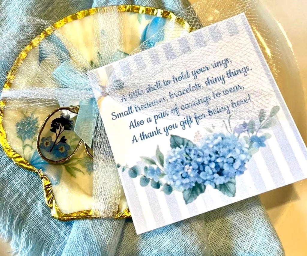 Beach wedding favor dish Blue & White scallop shell trinket dish