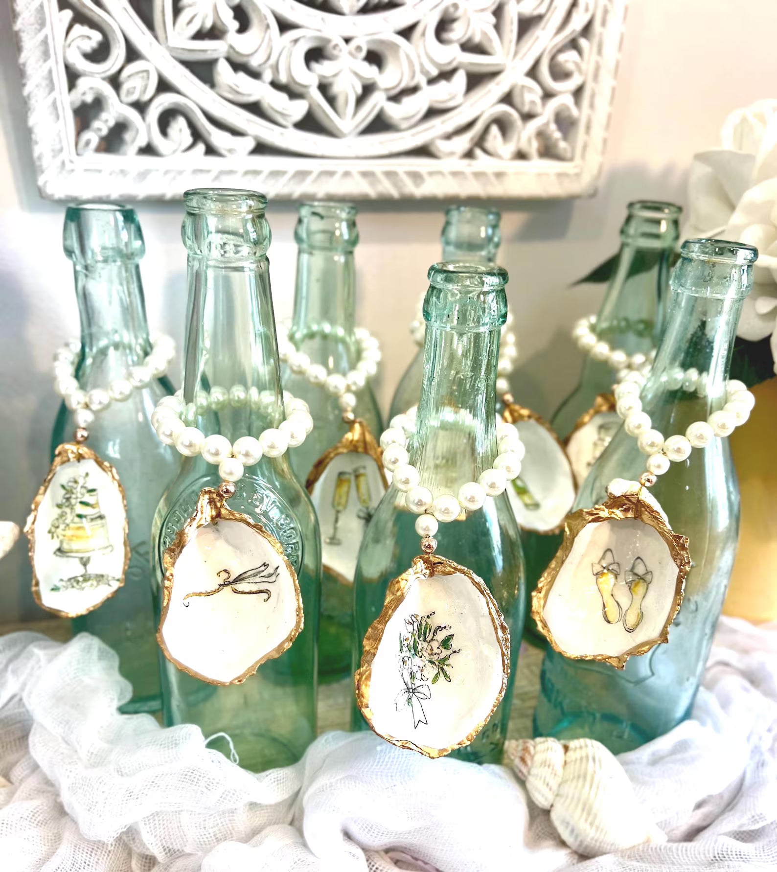 Pearls and Prosecco Party Favor