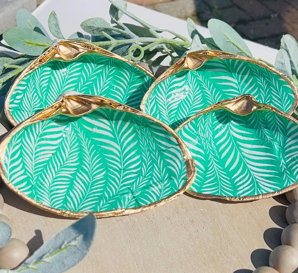 GREEN & WHITE tropical shell ring dish bridal shower favor