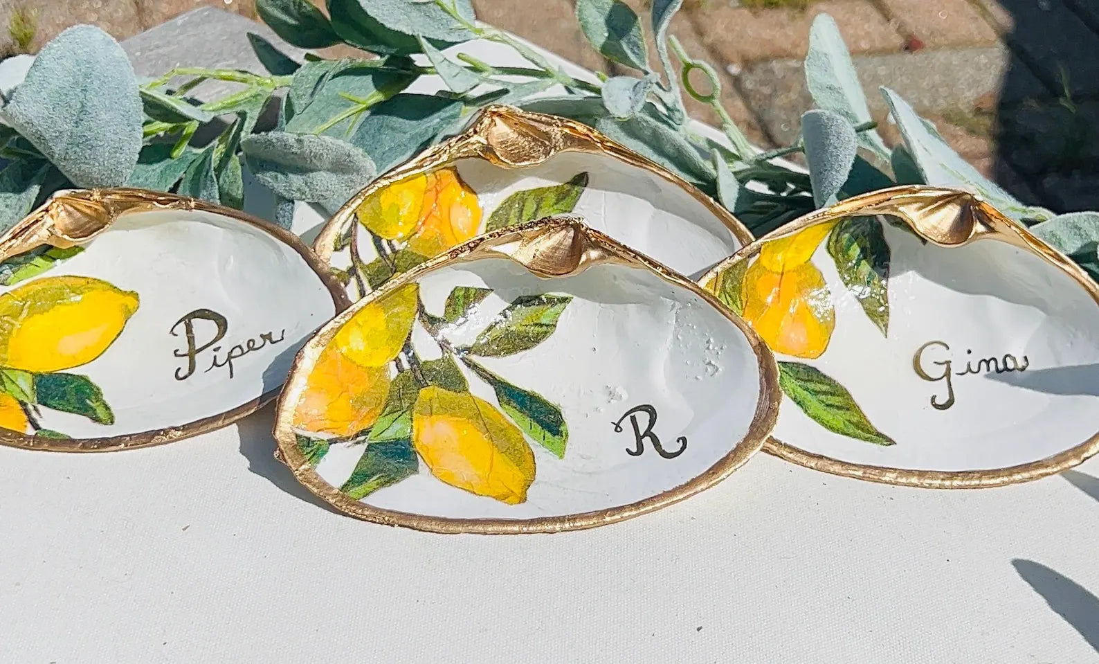 Bridesmaid gift shell dish. Bridesmaid basket idea handmade. Bridesmaid box gift.
