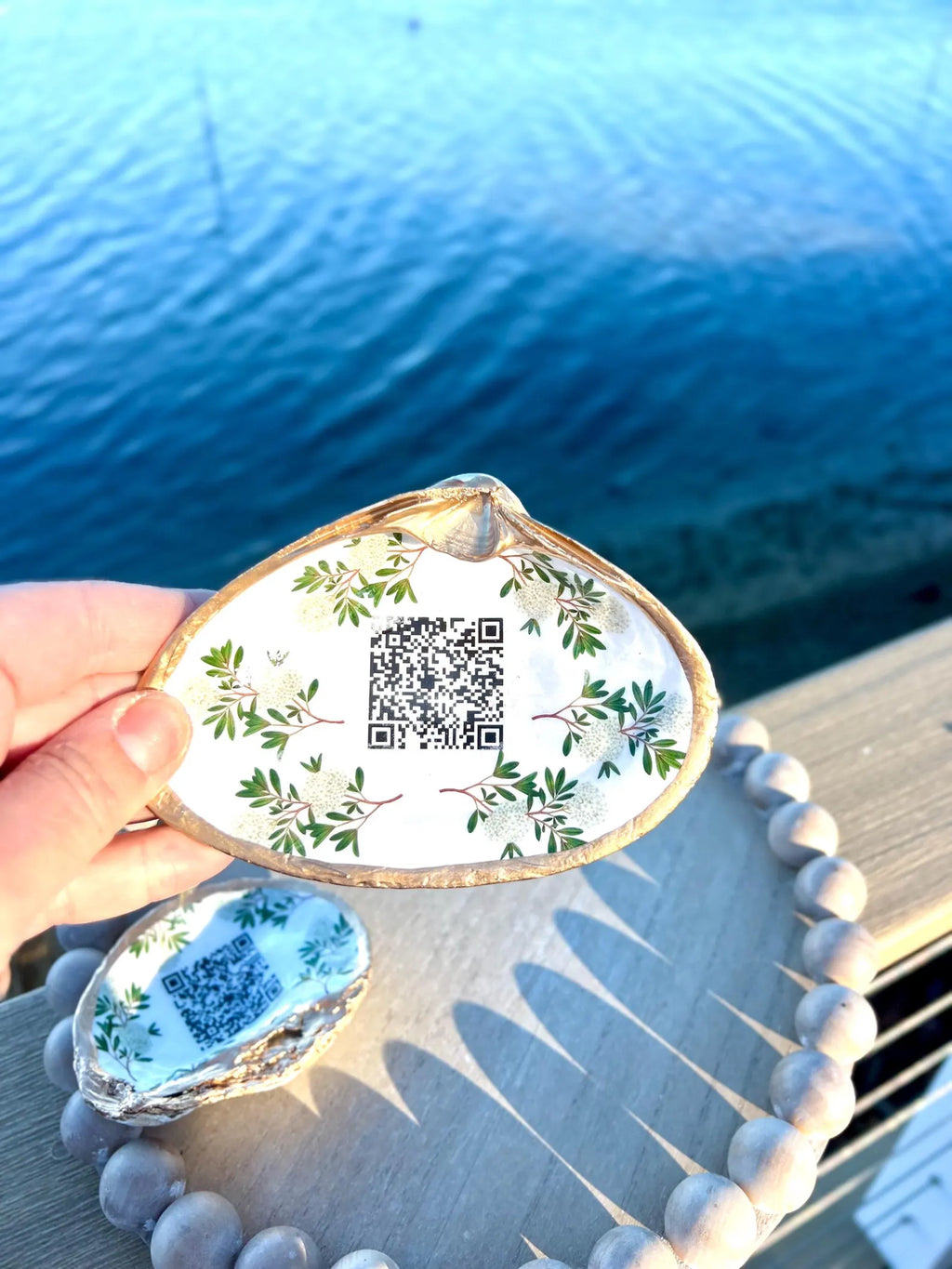 QR Code Shell Display