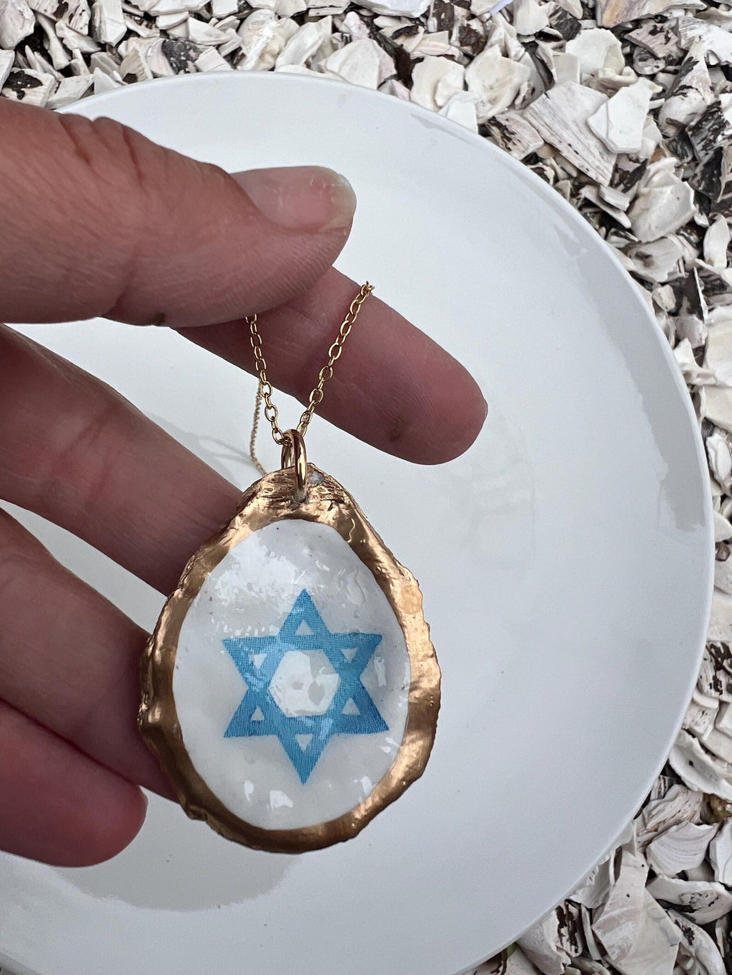 Coastal Oyster Shell Pendant Necklace