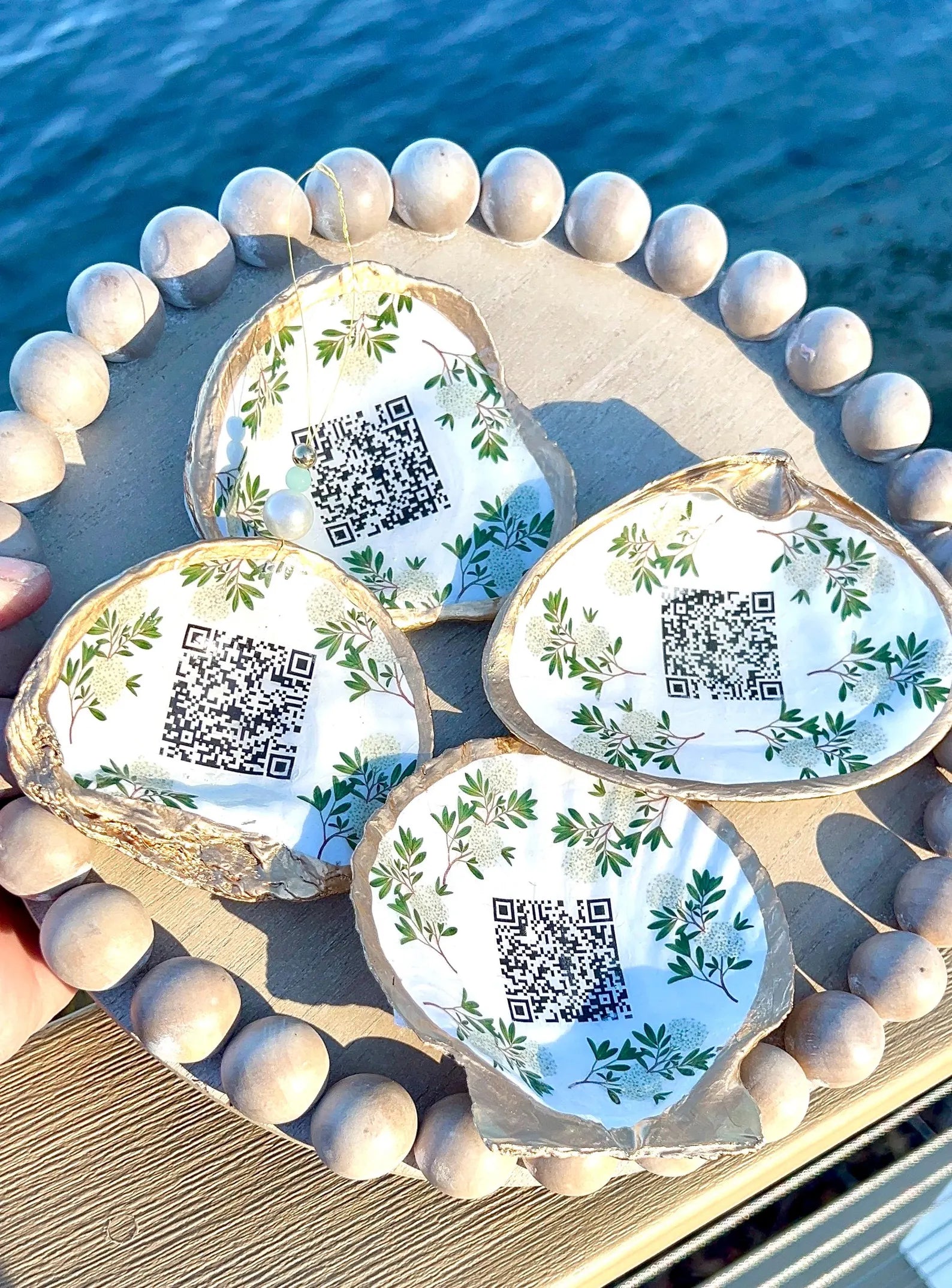 QR Code Shell Display
