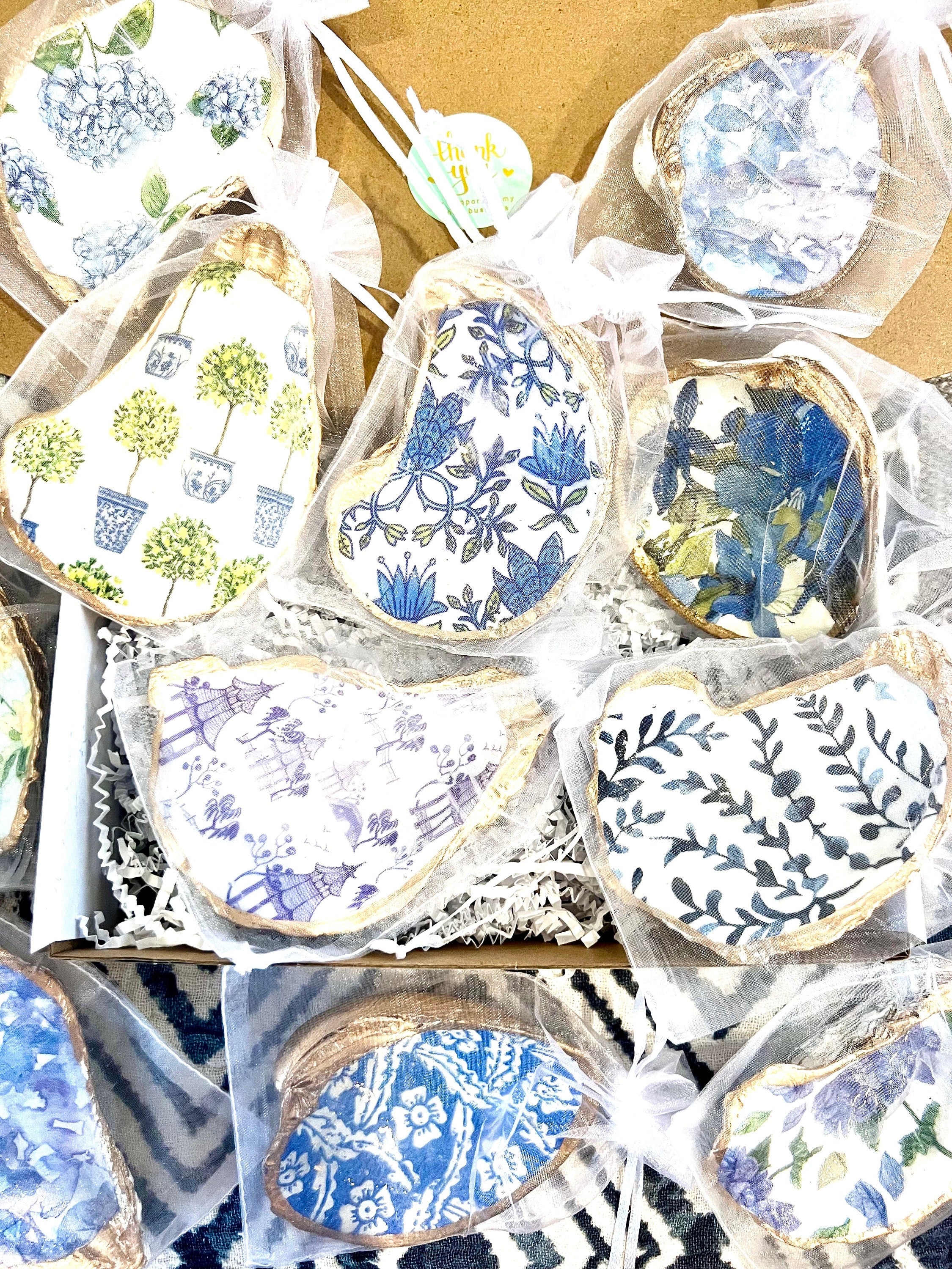 College graduation gift idea Serena/Lily style Shell Jewelry Dish. Decoupaged scallop Shell Jewelry Tray graduation gift & party favor idea.