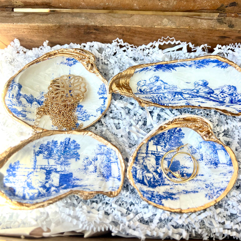 Coastal bachelorette favor & blue toile wedding welcome bag gift idea. Beachy wedding favor bulk discount. French country wedding favor.