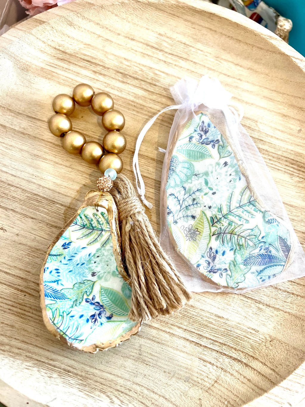 Palm beach event favor and decor set coastal ring dish favor & shell place setting, Palm beach charity gala coastal decor and favor idea