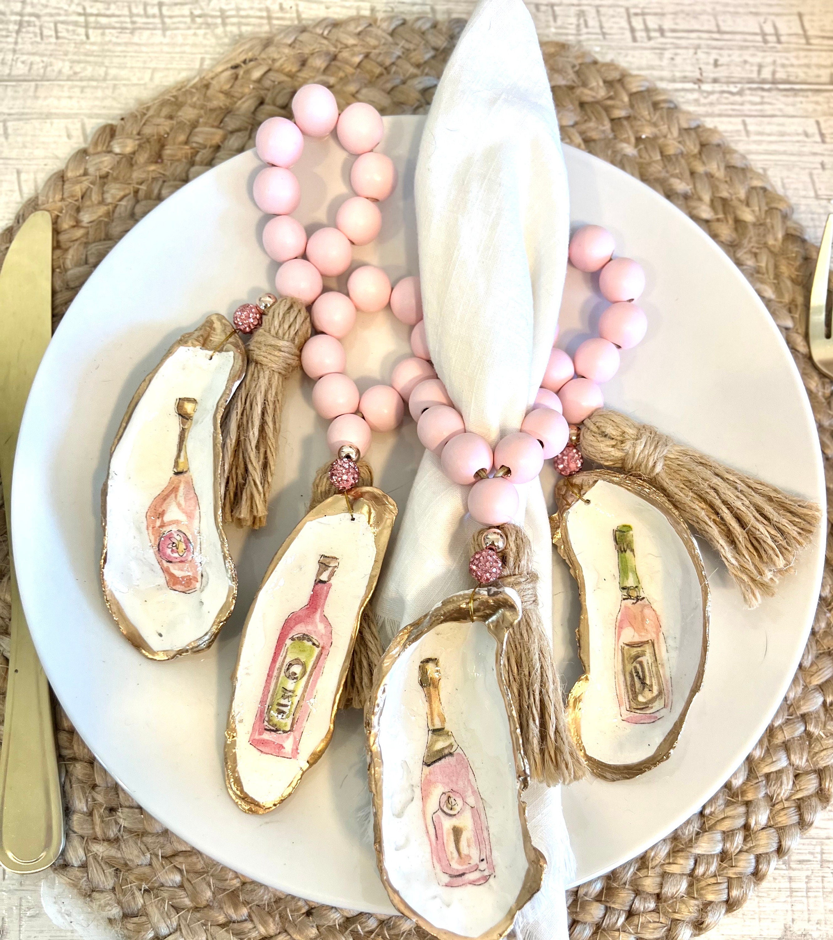 Beach Bachelorette napkin Ring pink champagne. Bachelorette favor shell napkin ring. Last splash party favor. Coastal bachelorette favor