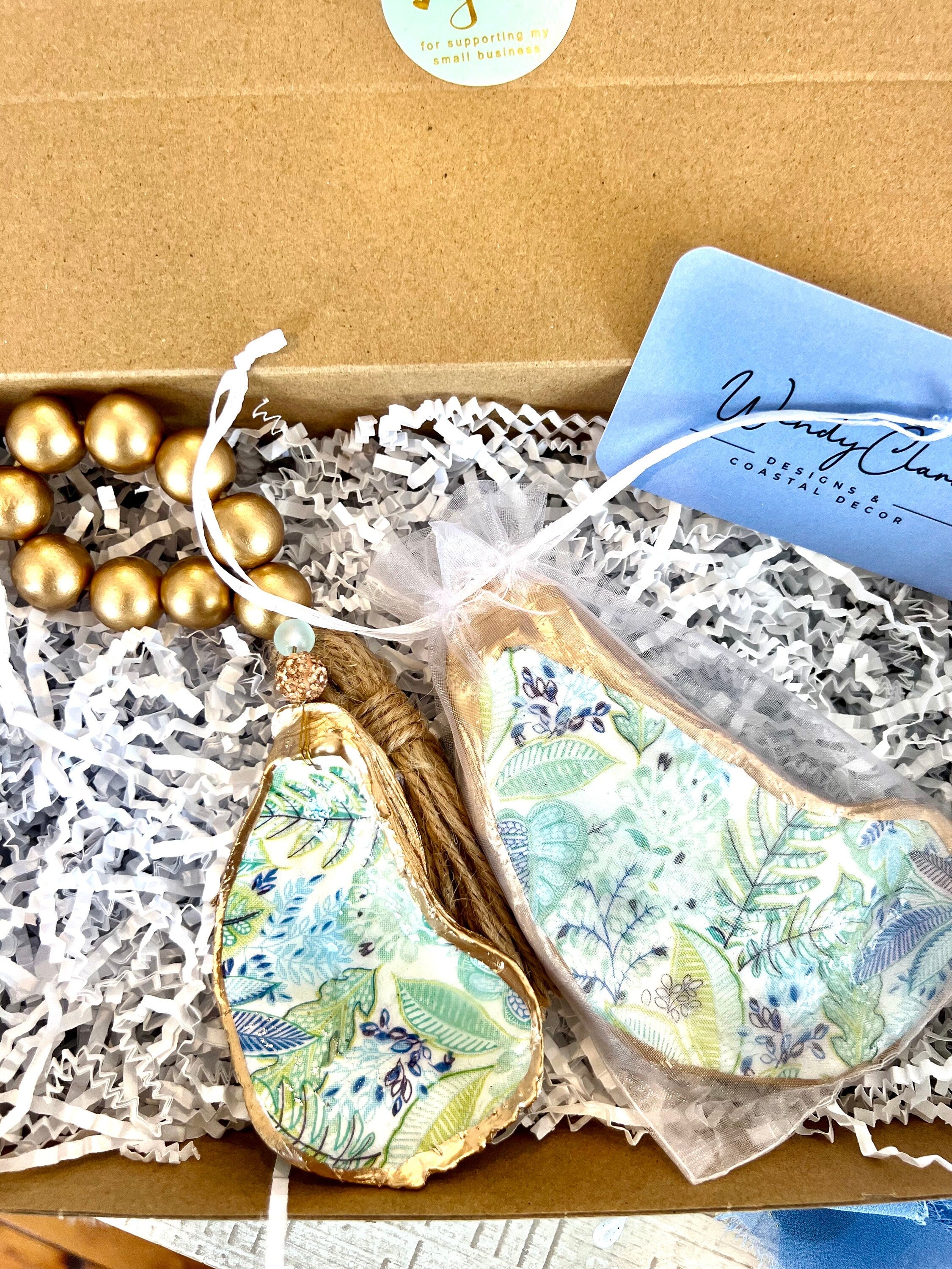 Palm beach event favor and decor set coastal ring dish favor & shell place setting, Palm beach charity gala coastal decor and favor idea
