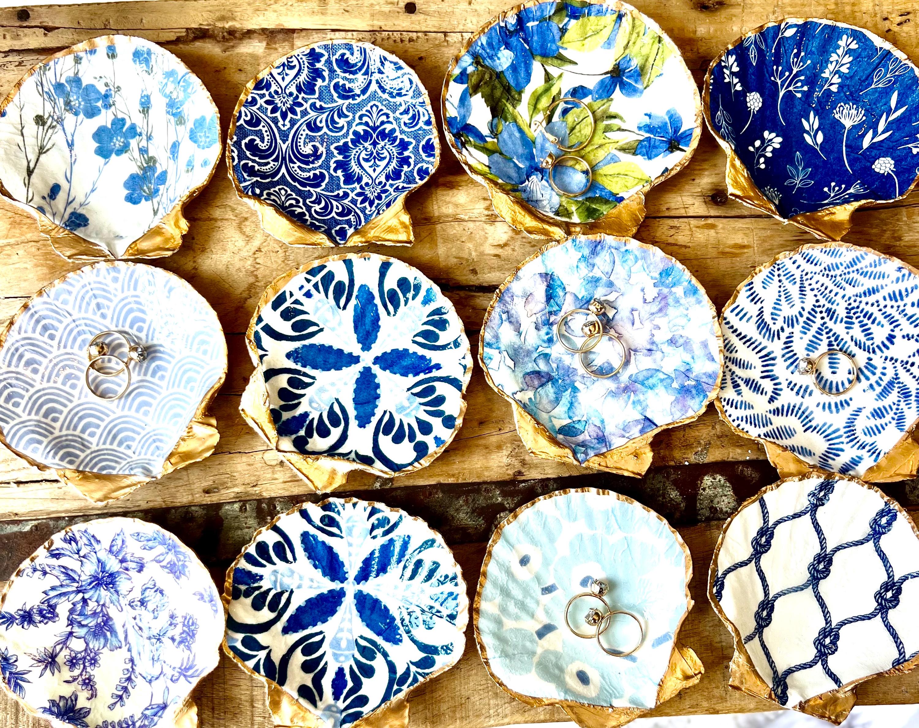 BLUE & WHITE Coastal event favor shell dish for elegant yacht club wedding. VIP guest gift trinket dish beach wedding favor bridal shower
