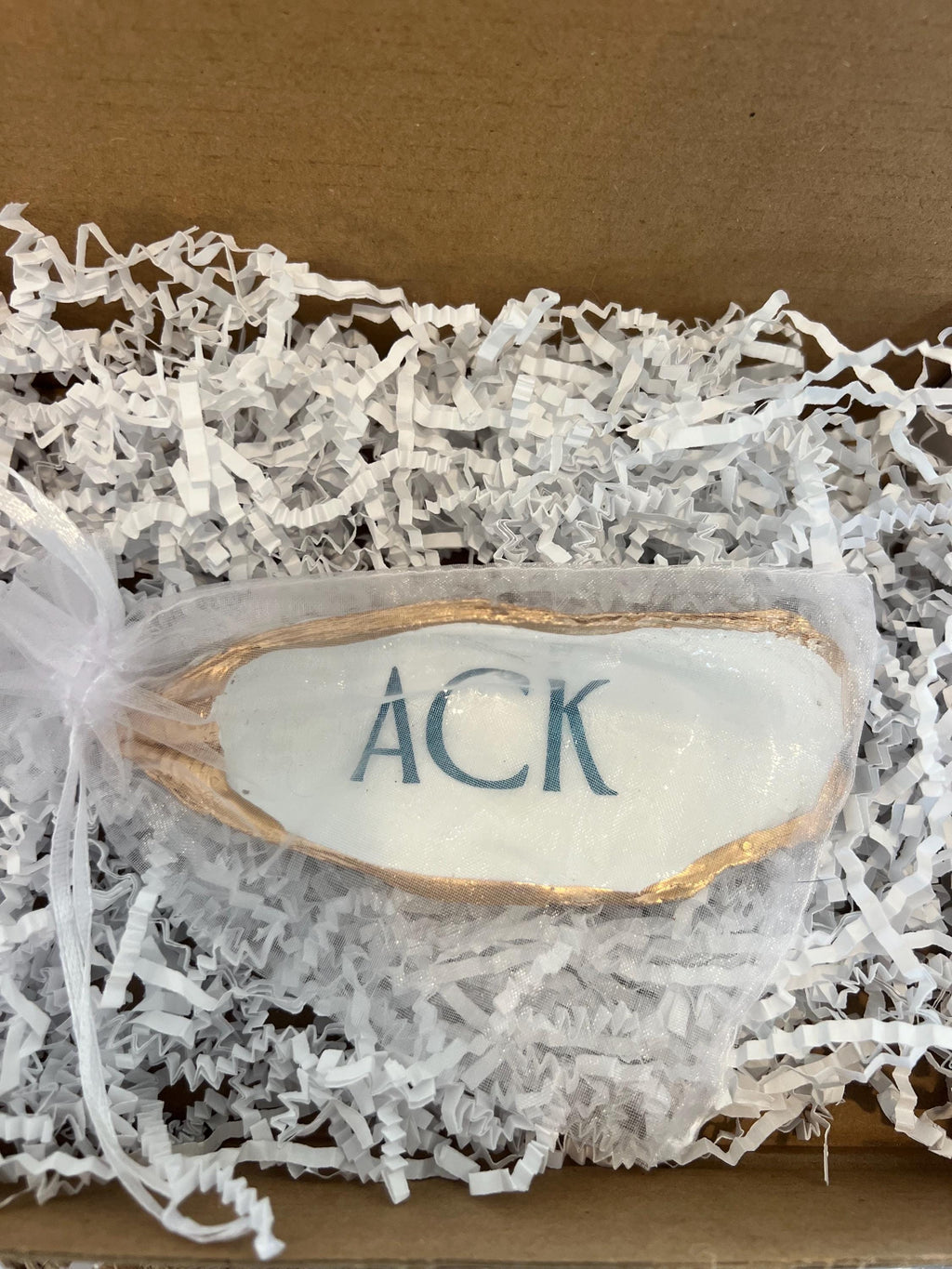 ACK NANTUCKET oyster ring dish beachy party favor. Nantucket party favor shell dish. Nantucket wedding oyster dish favor idea. ACK gift idea
