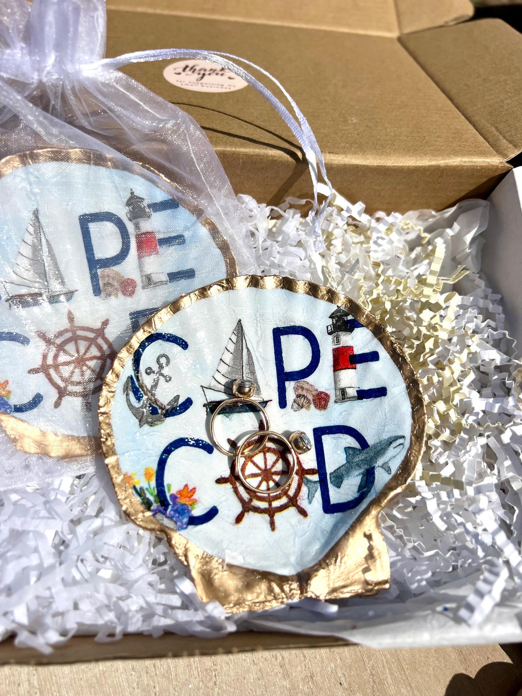 Cape cod wedding favor idea decoupaged shell dish jewelry tray. Beach wedding favor Cape Cod shell dish Coastal favor idea Cape Cod party