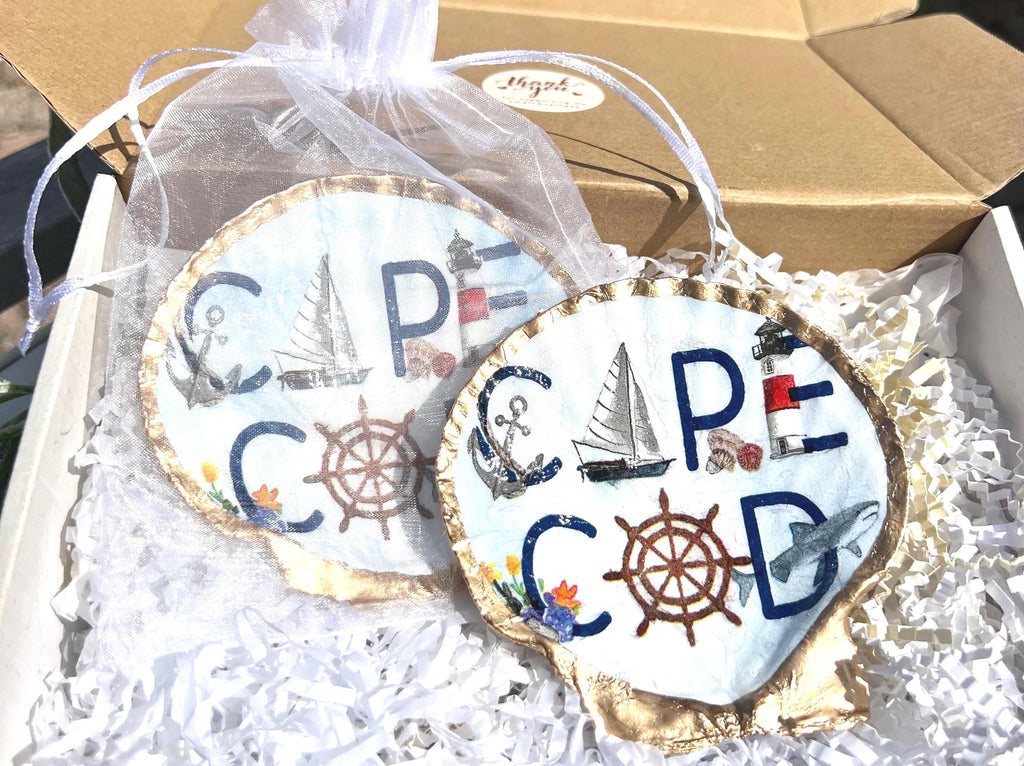 Cape cod wedding favor idea decoupaged shell dish jewelry tray. Beach wedding favor Cape Cod shell dish Coastal favor idea Cape Cod party