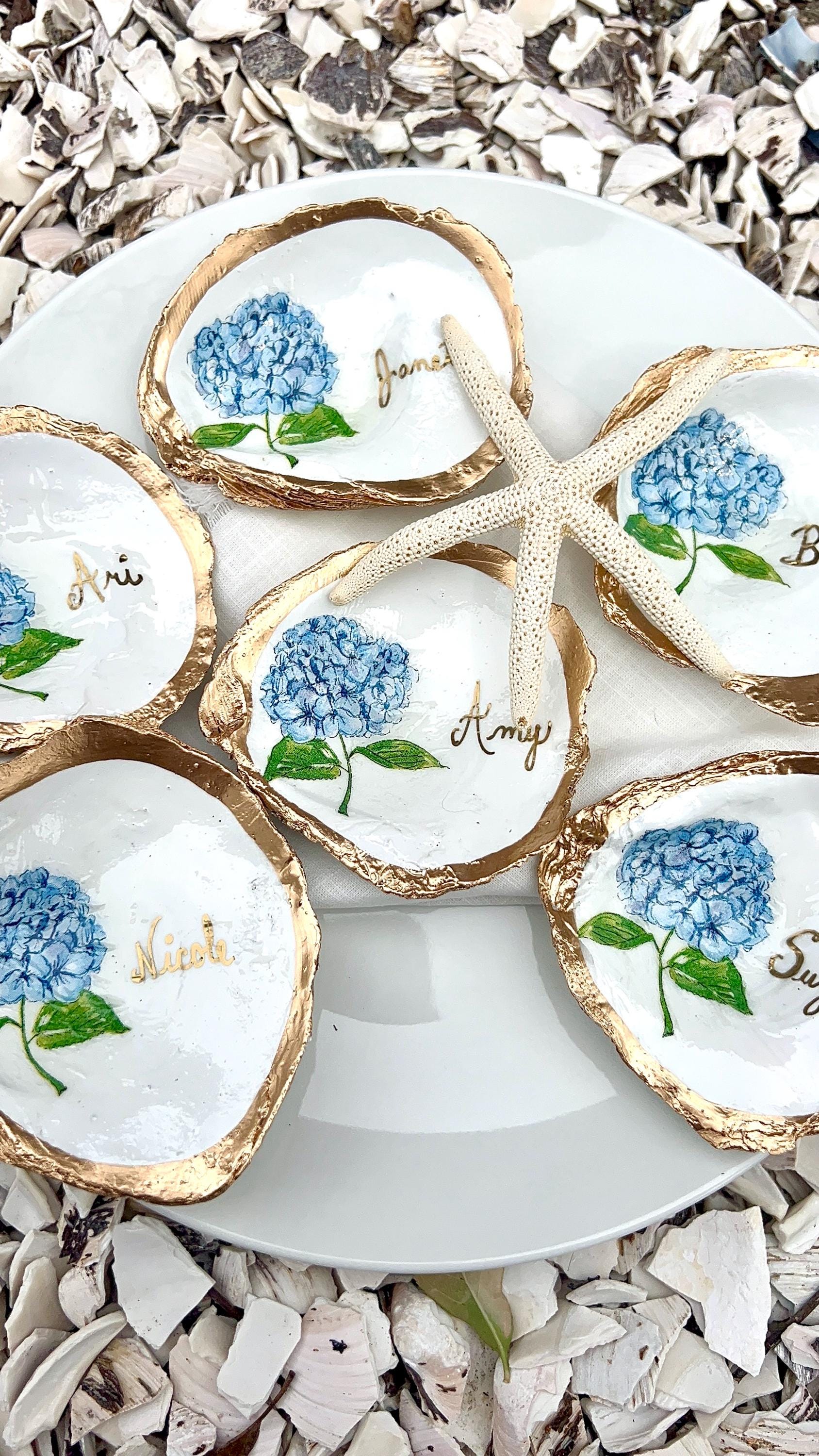 NANTUCKET Wedding Hydrangea Shell Place Card Cape Cod Hydrangea Wedding Favor Bridal Shower Place Setting, Custom Hydrangea Name Shell Dish