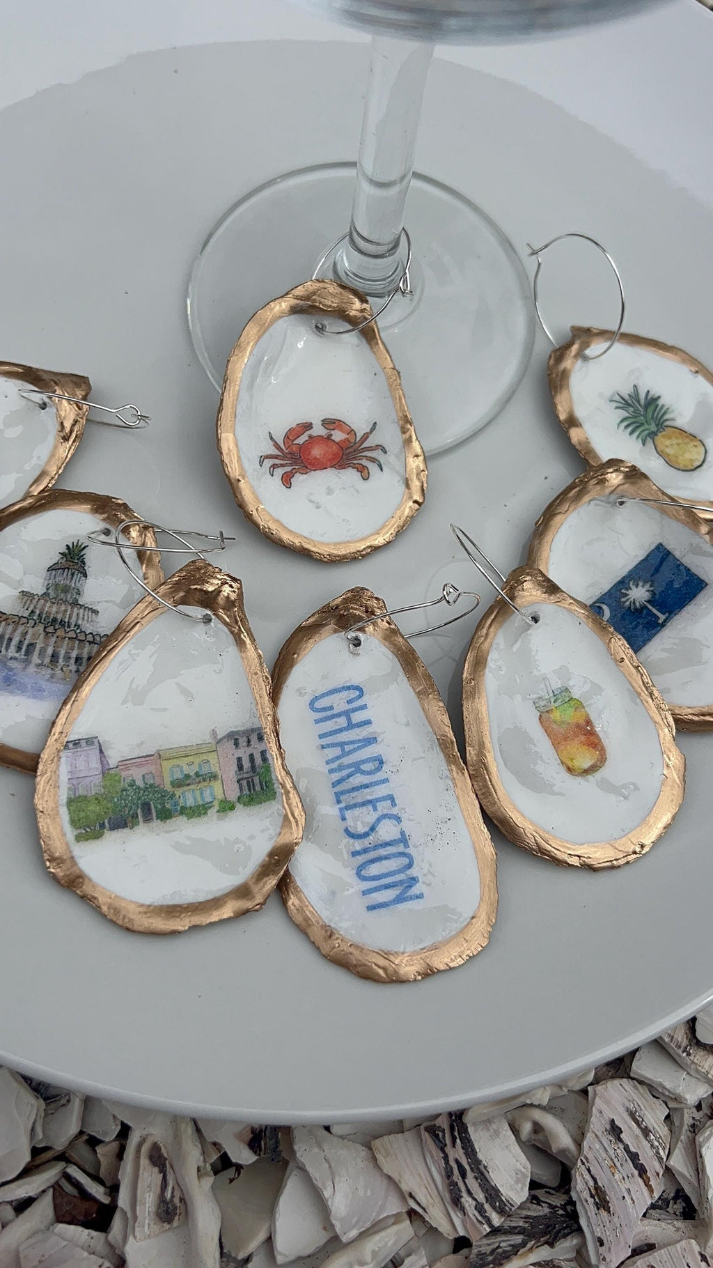 Charleston Coastal Oyster Shell Wine Charms - Elegant Gold Rim Wine Glass Markers Southern Charm Decor for Charleston Event or Bachelorette