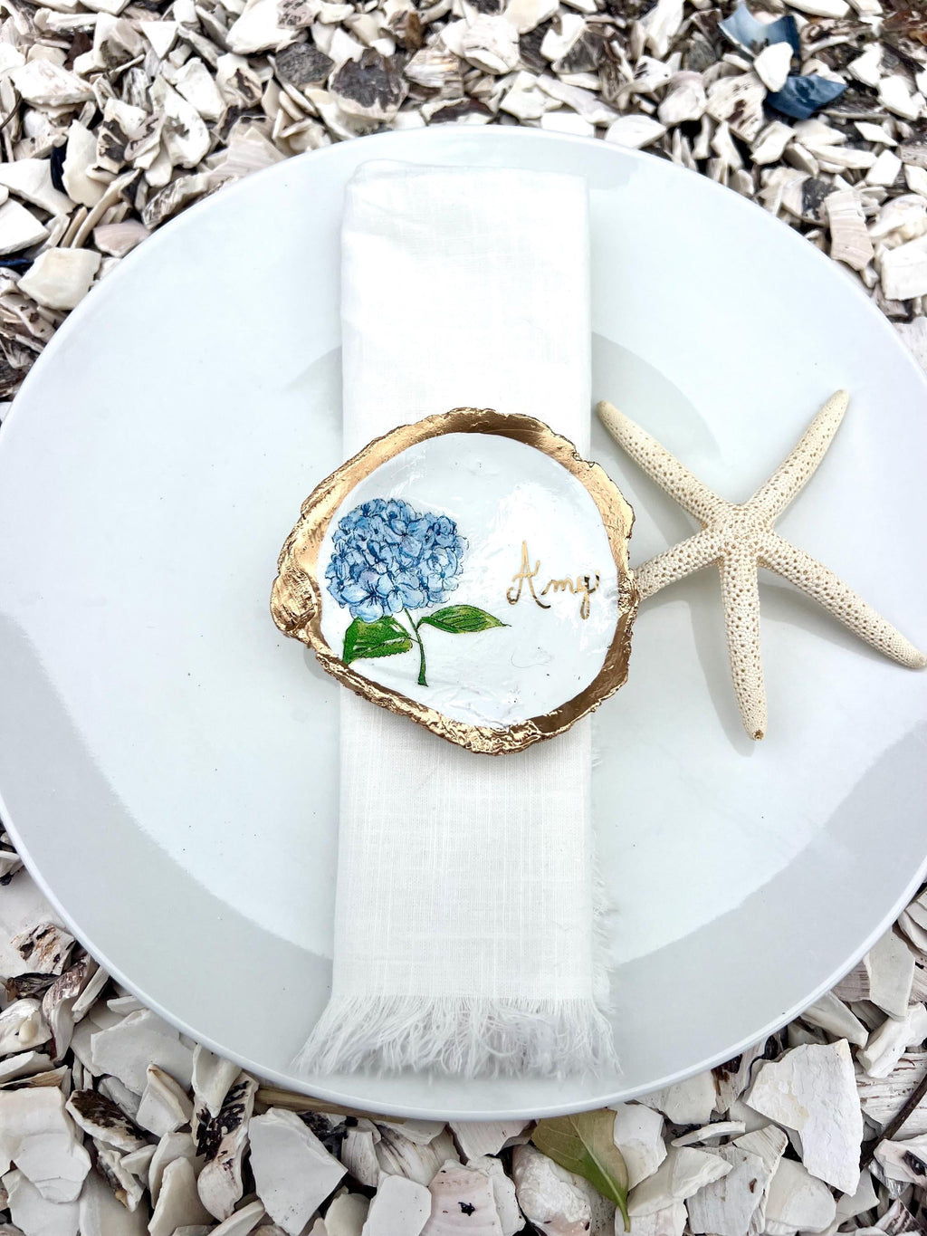 NANTUCKET Wedding Hydrangea Shell Place Card Cape Cod Hydrangea Wedding Favor Bridal Shower Place Setting, Custom Hydrangea Name Shell Dish