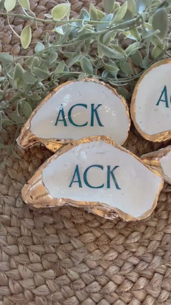 ACK NANTUCKET oyster ring dish beachy party favor. Nantucket party favor shell dish. Nantucket wedding oyster dish favor idea. ACK gift idea