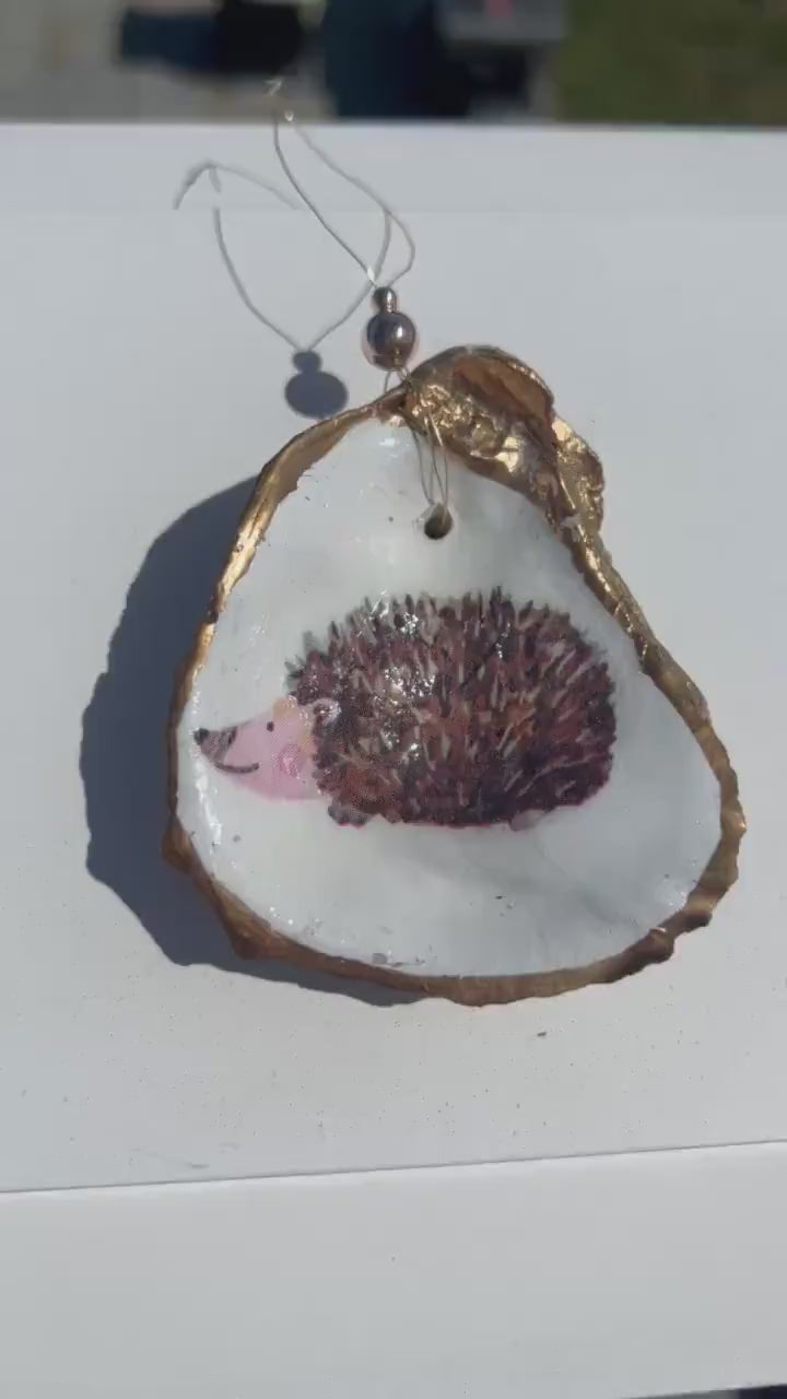 Hedgehog oyster shell Ornament. Oyster shell christmas ornament. Hedgehog Christmas Ornament. Hedge hog ornament woodland animal Christmas